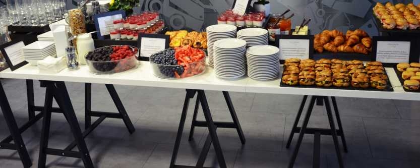 SNACK SHOP - OBČERSTVEN&Iacute; PRO V&Aacute;S
